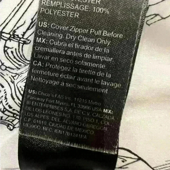 Velvet Classy Puffer Jacket - Picture 10 of 10